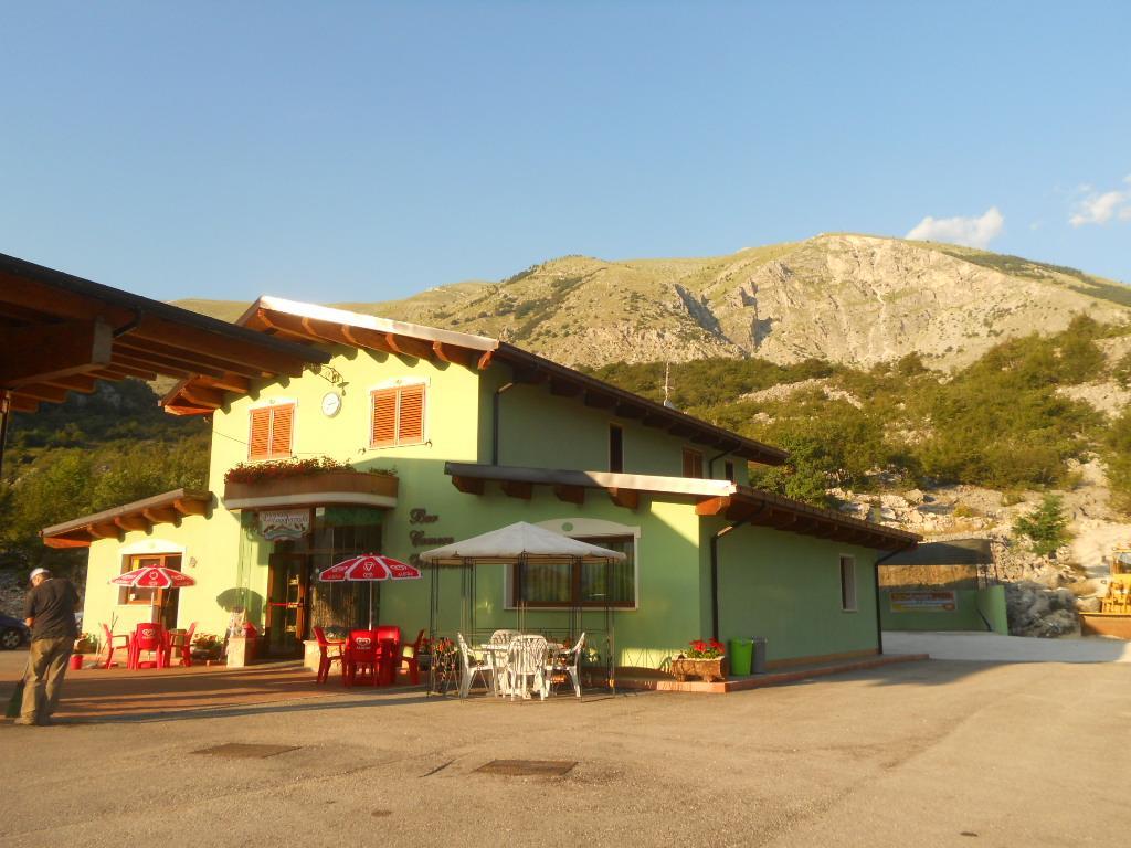 La Locanda Del Lago Lucciola Villalago المظهر الخارجي الصورة
