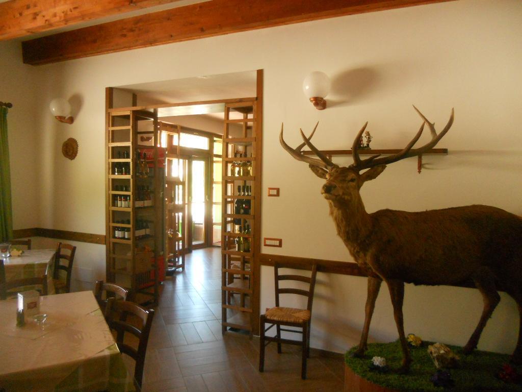 La Locanda Del Lago Lucciola Villalago المظهر الخارجي الصورة